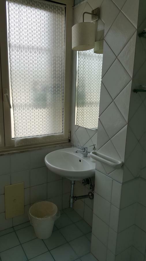 B&B Aminei Metro ナポリ エクステリア 写真